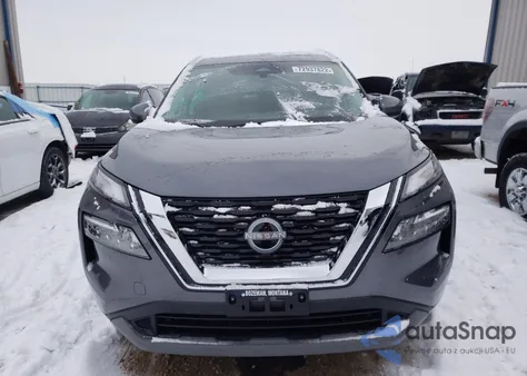 2022 Nissan Rogue Sv z USA, uszkodzony, nr VIN 5N1BT3BB4NC731628